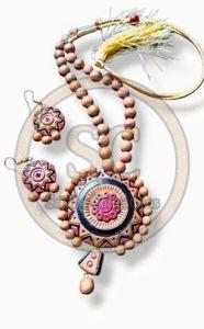 Handcrafted Round Beaded Terracotta Pendant Set
