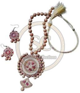 Unique Handmade Round Terracotta Pendant Set