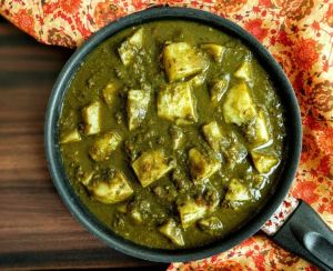 Classic Palak Paneer Curry