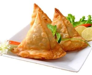 Golden Crispy Frozen Punjabi Samosa
