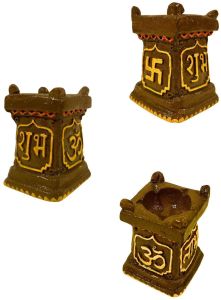 Cow Dung Pots