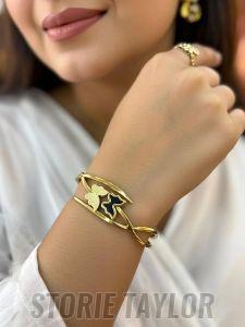 Womens Pendant