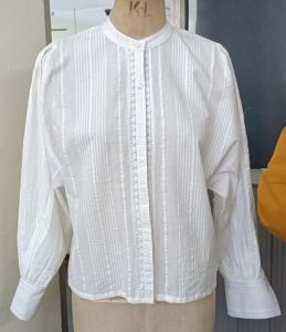Ladies Casual Wear White Cotton Shirt