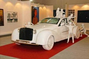 Rolls Royce Sculpture