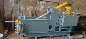 Hydraulic Mild  Steel Baling Machine