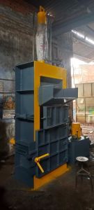 Single Container Twin Cylinder Baling Machine