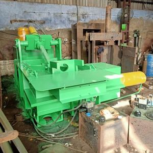 Three Phase Scrap Baling Machine