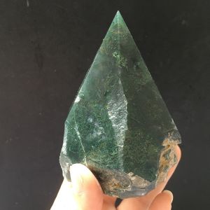 Natural Green Moss Agate Crystal Stone