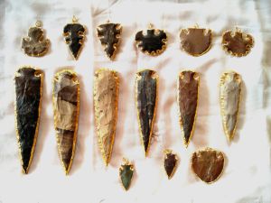 Natural Stone Spearhead Pendant with Gold Plated Edge