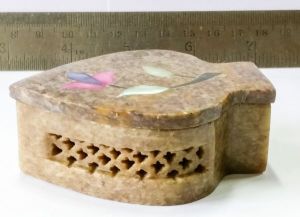 Vintage Hand Carved Palm Leaf Trinket Jewelry Box