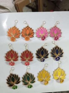 Acrylic Designer Lotus Latkan