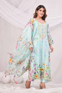 Ladies Printed Kurti Pant Set