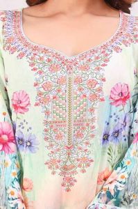 Ladies Printed Kurti Pant Set