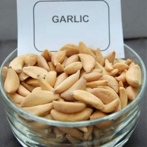 Dehydrated Garlic Cloves