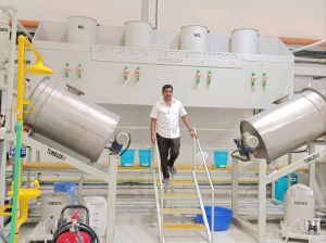 200kg Aqva Regia Automatic Gold Refinery Machine