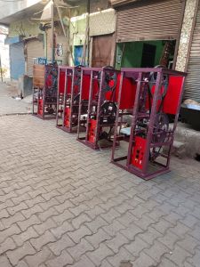 Single Die Paper Plate Machine