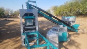 4 Bricks Automatic Fly Ash Bricks Machine