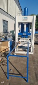 Semiautomatic 6 Kvt Fly Ash Brick Making Machine