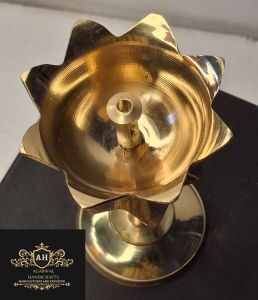 Brass Kamal Stand Diya