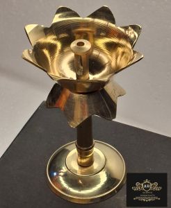 Brass Kamal Stand Diya
