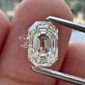 Emerald Old Mind Step Cut Lab Grown Diamond