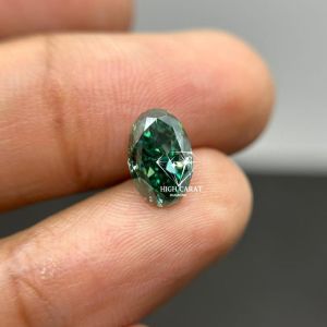 Oval Cut Green Fancy Lab Grown Diamond for Jewelry Making