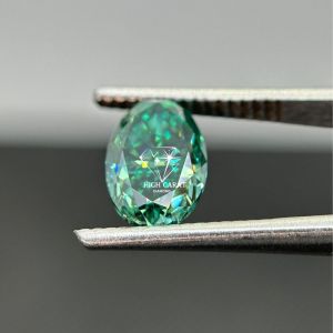 Oval Cut Green Fancy Lab Grown Diamond for Jewelry Making