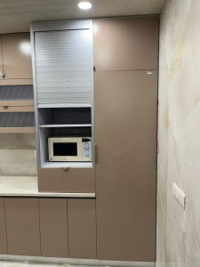 Contemporary Modular Kitchen