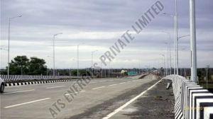 Single Arm Galvanized Iron Pole