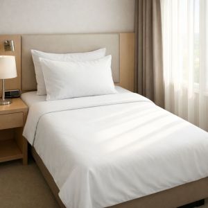 Hotel Plain White Bed Sheet