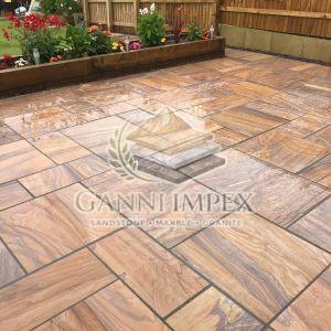 Honed Rainbow Pattern Sandstone Tiles