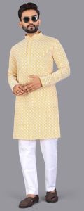 Men\'S Chikenkari Kurta Pajama Set
