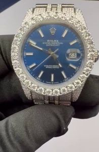 Fashionable Moissanite Watch