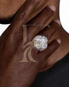Four Leaf Clover Diamond Ring