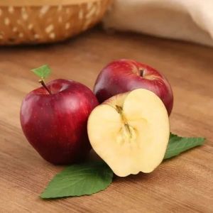 A Grade Red Apple