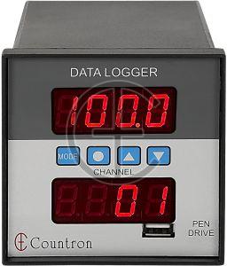 8 Channel Universal Data Logger with USB Pen Drive