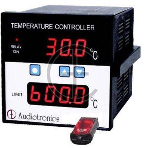 Universal Digital Temperature Controller Logger