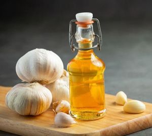 Organic Garlic Oil
