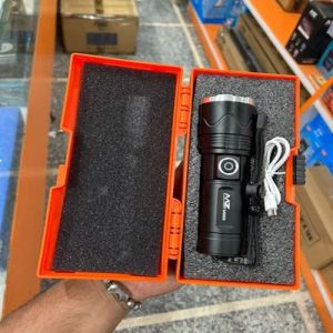 Mz M989 LED Flashlight