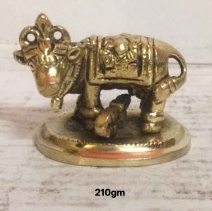 Brass Kamdhenu Cow With Calf Statue