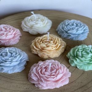 Multicolor Soy Wax Rose Flower Scented Candle