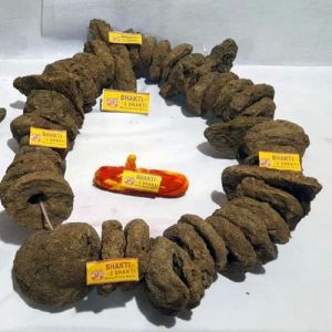 Cow Dung Cake Mala