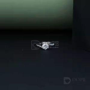 1.0 Carat Round Pointer Solitaire Diamond Ring