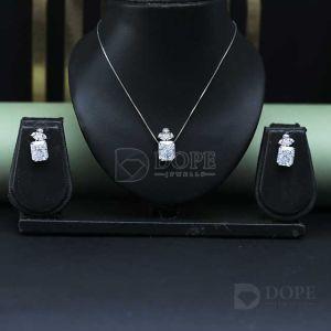 925 Sterling Silver Stylish Womens Diamond Pendant Set