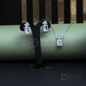 925 Sterling Silver Stylish Womens Diamond Pendant Set