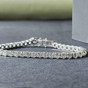 Round Cut Moissanite Diamond Tennis Bracelet