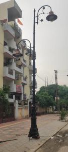 Aluminium Decorative Dual Arm Street Victorian Pole