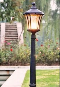 Decorative Antique Cast Iron Urban Pole