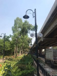 Single Arm Antique Street Light Pole
