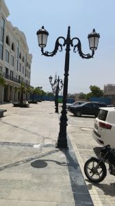 Traditional Cast Iron Lamp Post Pole